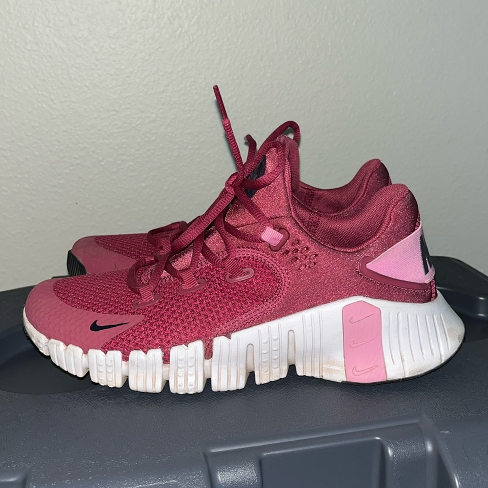 Pink Nike Metcons